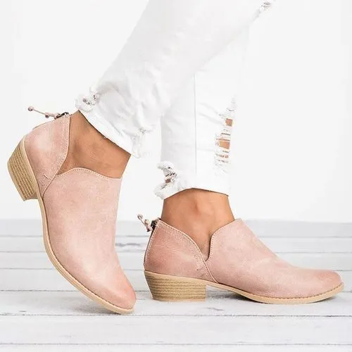 Ankle boots with low heels