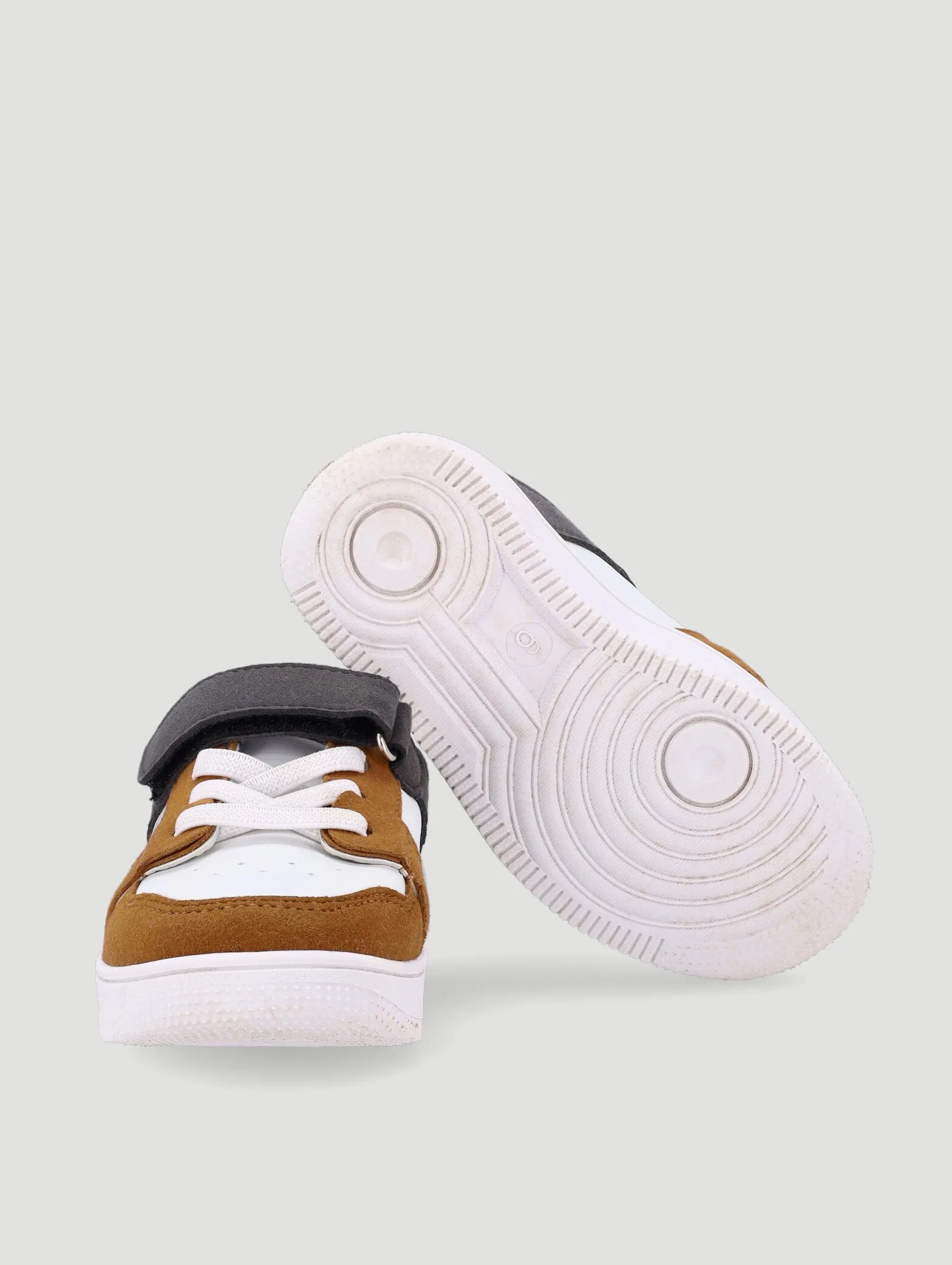 Boys Charcoal Colourblock Sneaker