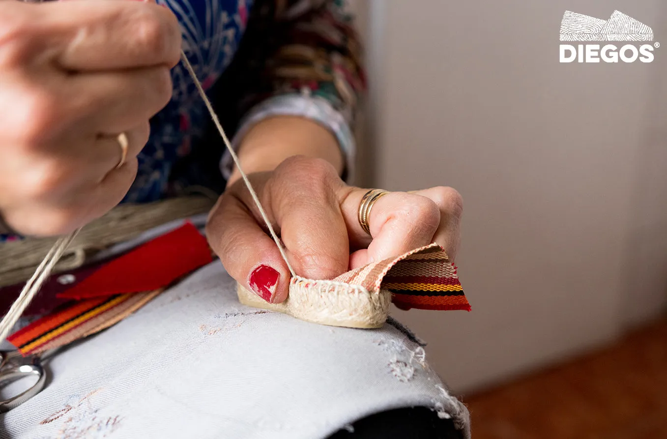 Espadrilles keychains