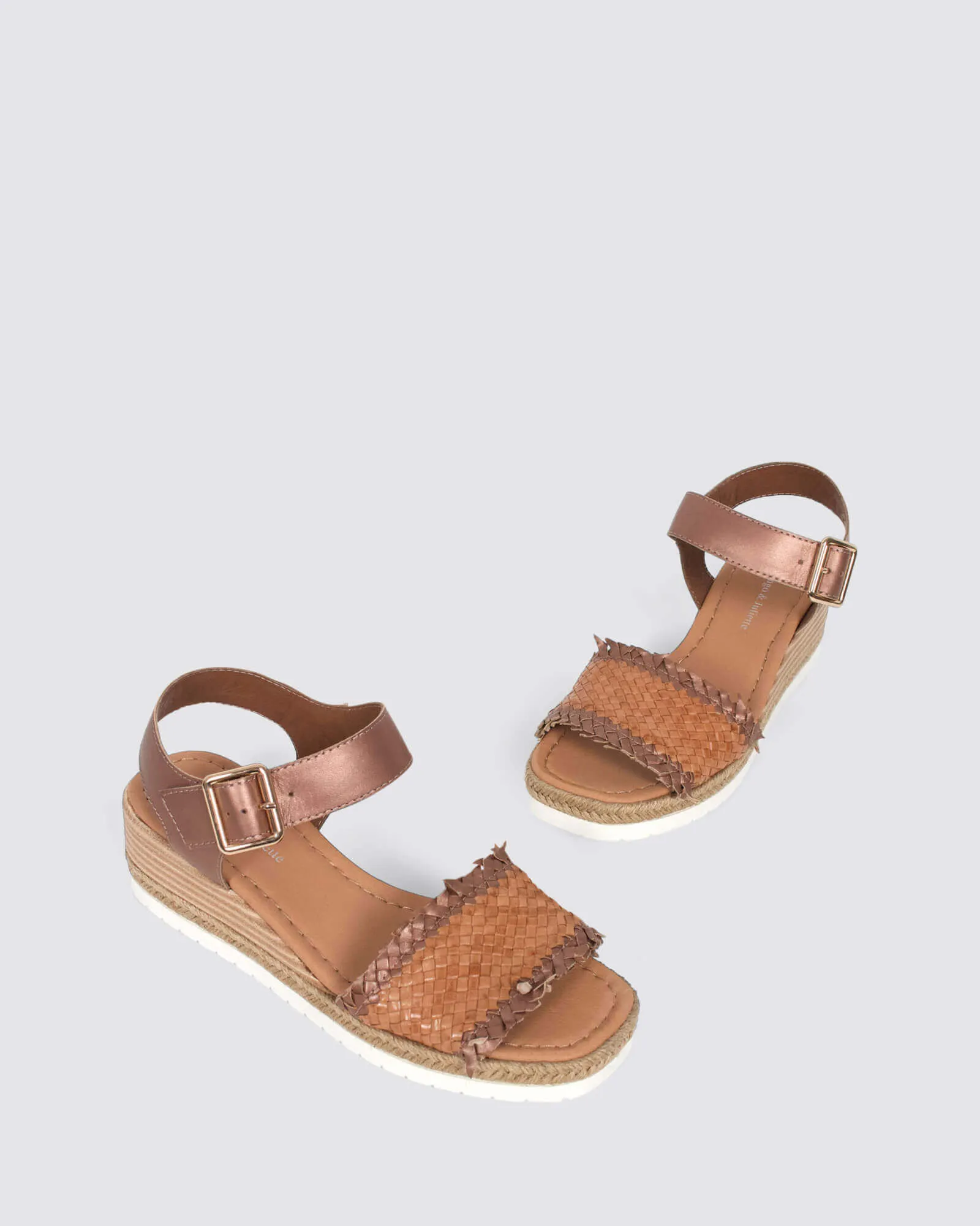 INDIGA WEDGE SANDALS BRONZE/TAN