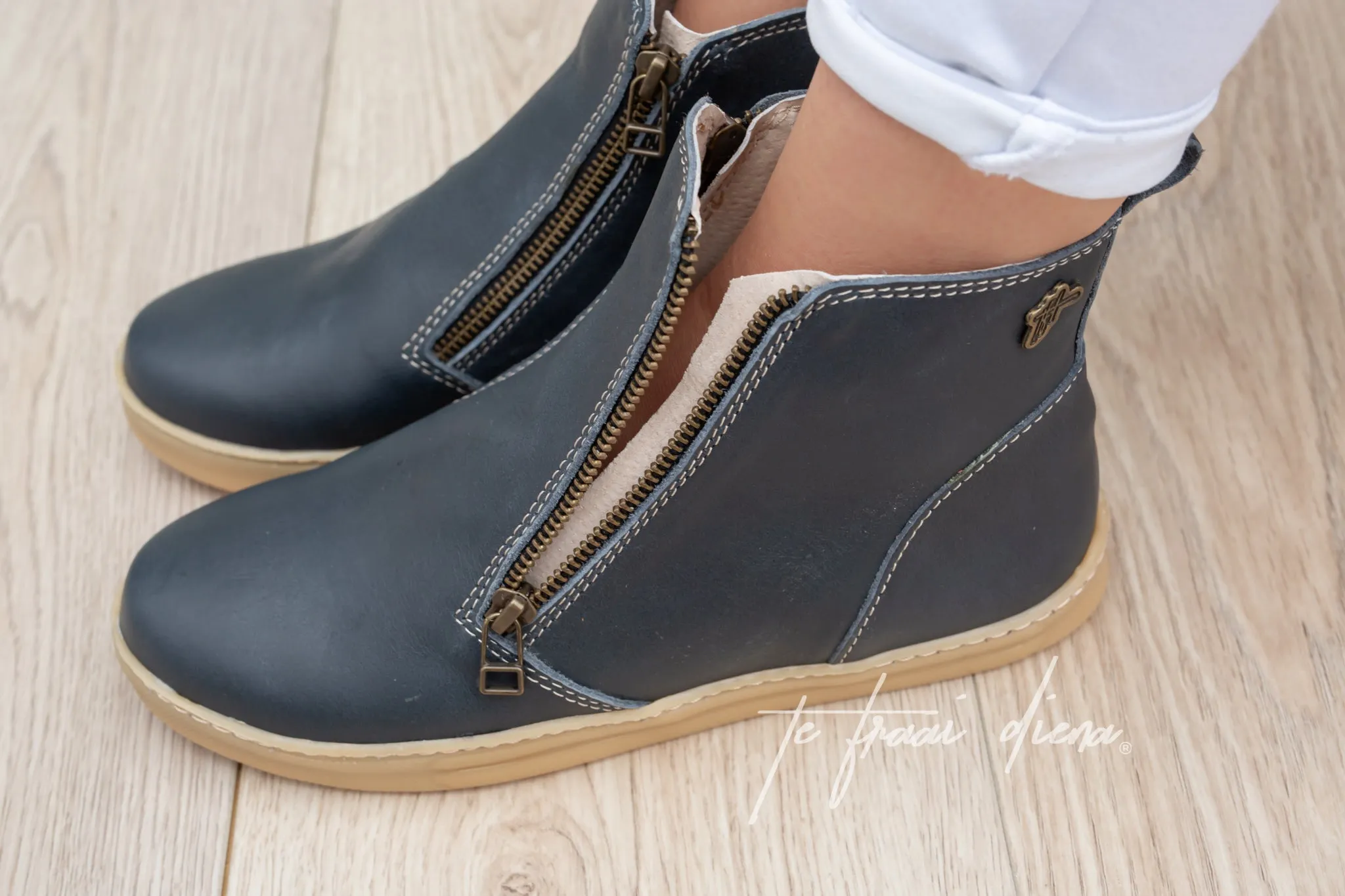 Liezl - Navy