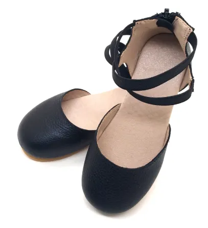 Misty Flats- Black