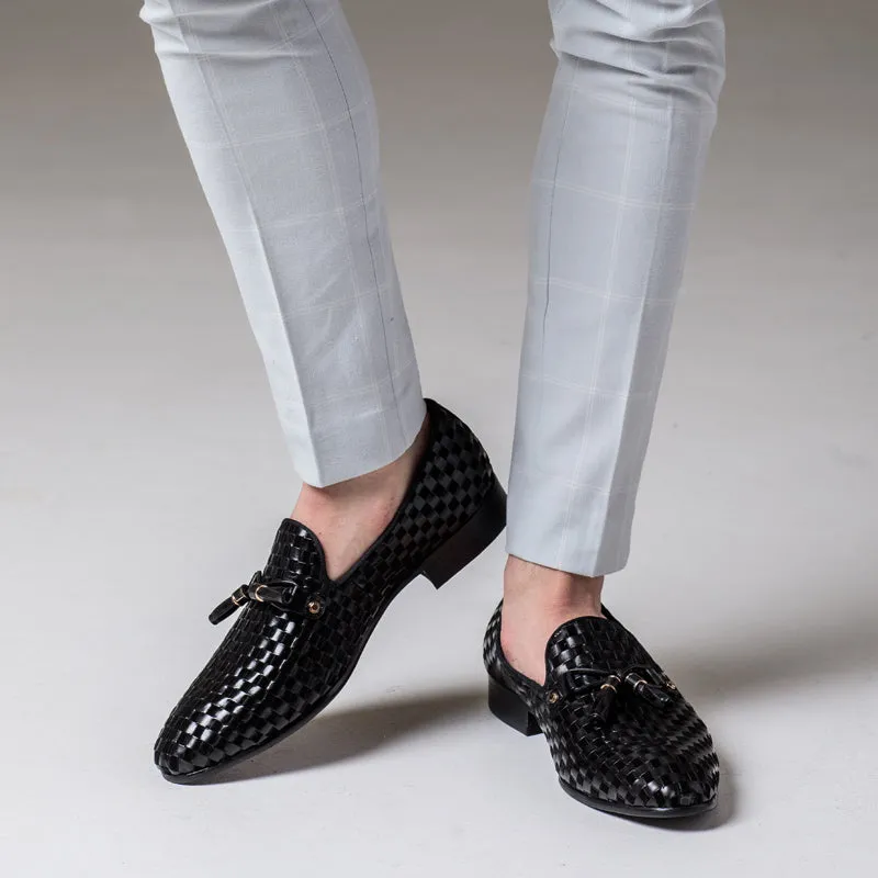 Mocada Tassel Loafer - Black