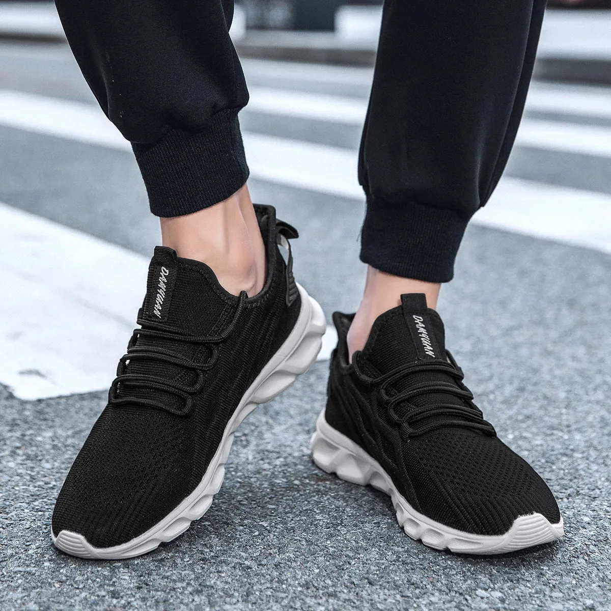 Vulcan Men's Active Breath Sneakers